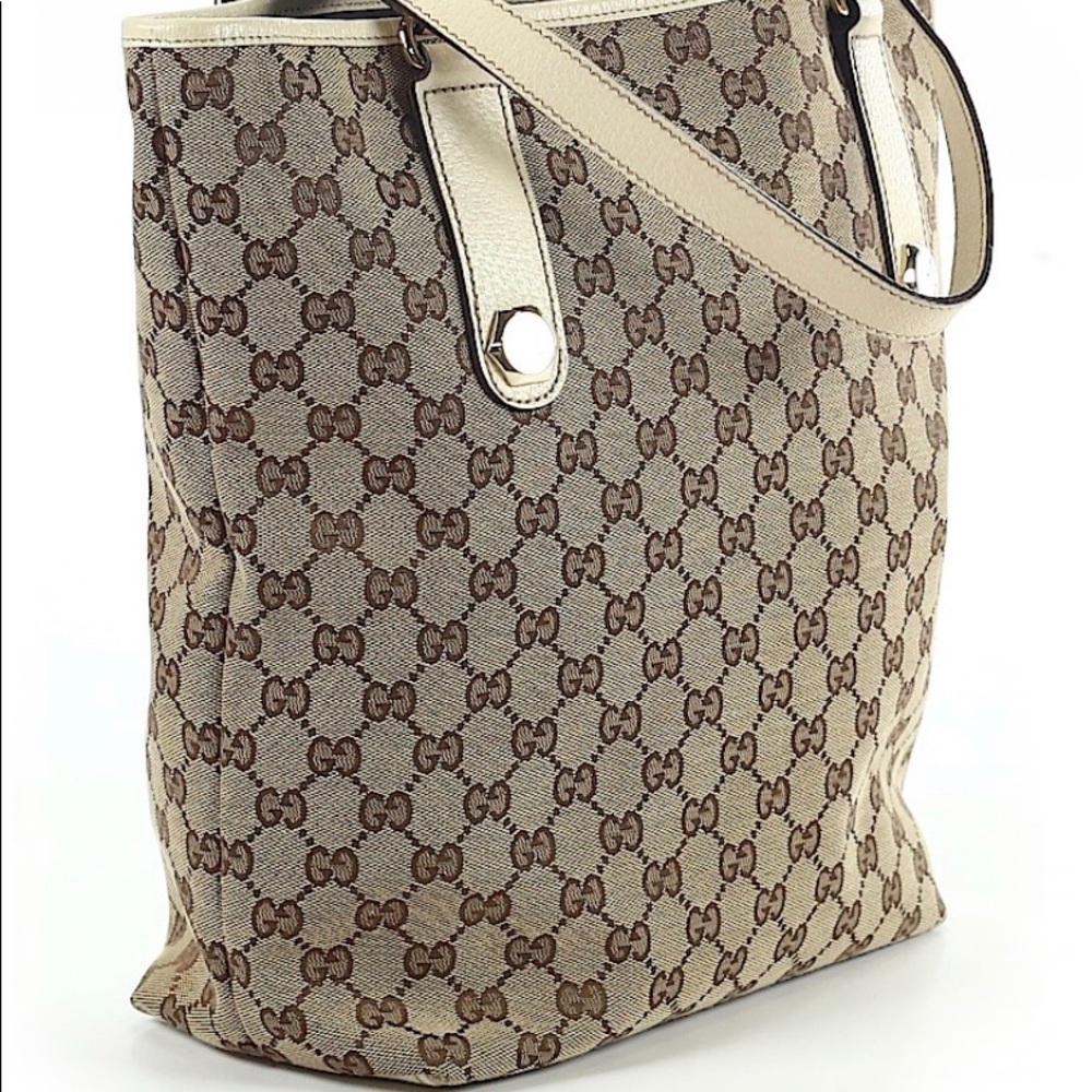Gucci - Picture 2 of 8